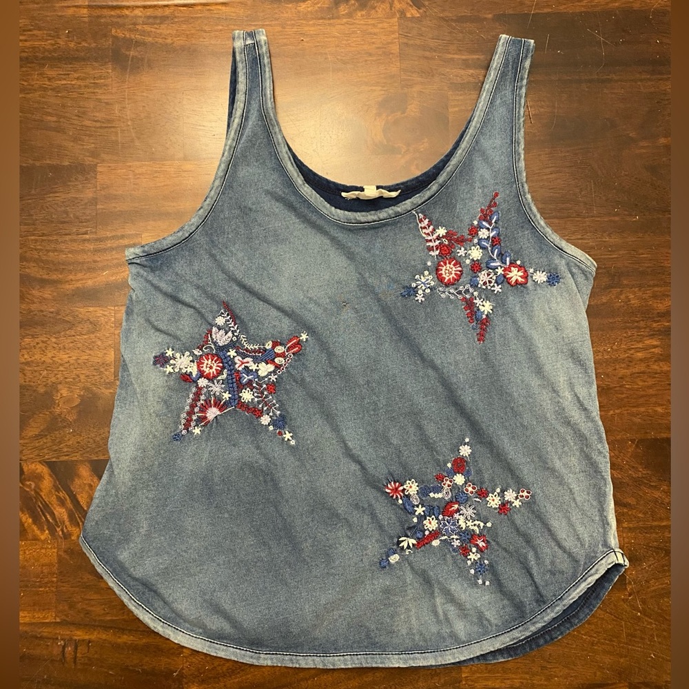Lucky Brand tank top with embroidered flowers & stars